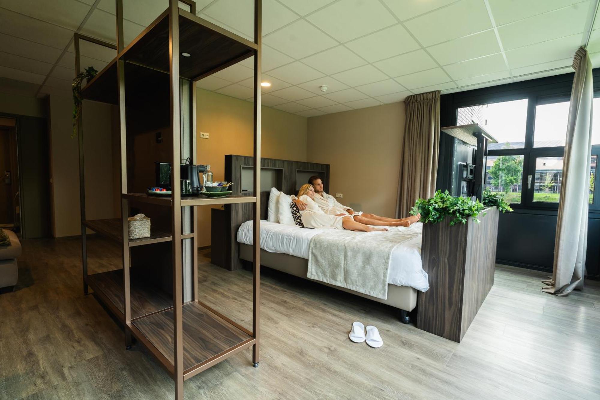 Hotel Wicc Wageningue Extérieur photo